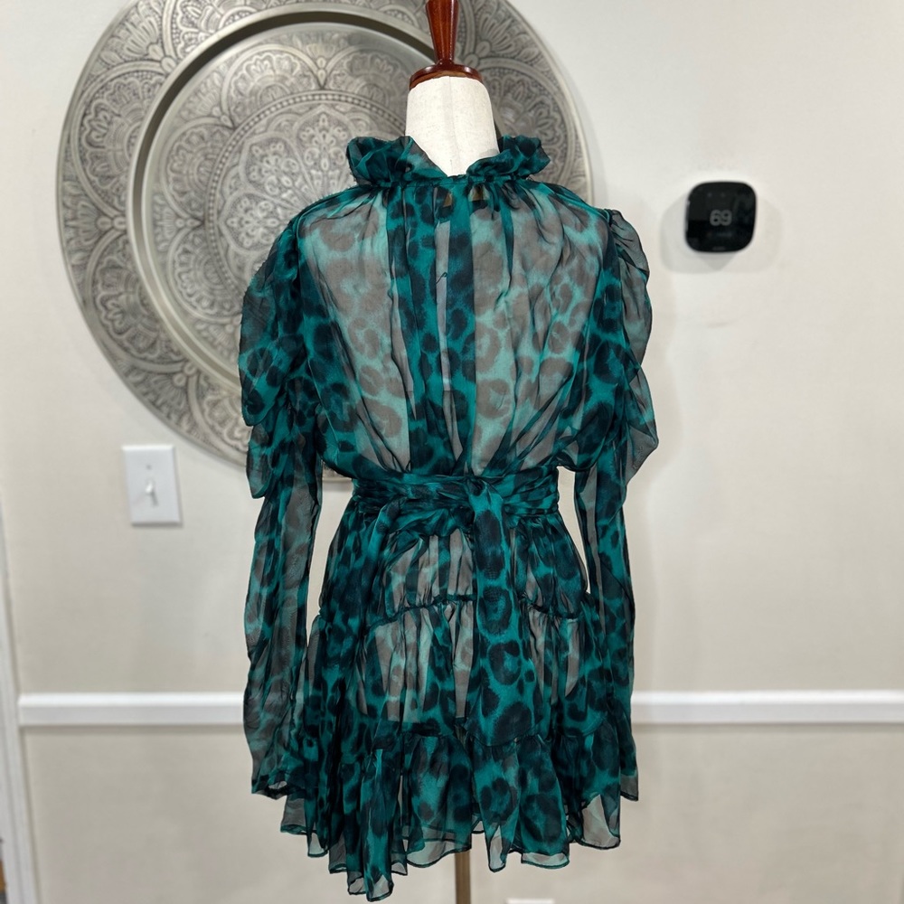 NWT Gigiis Green and Black Cheetah Print Dress with Belt Size Medium - Picture 7 of 10